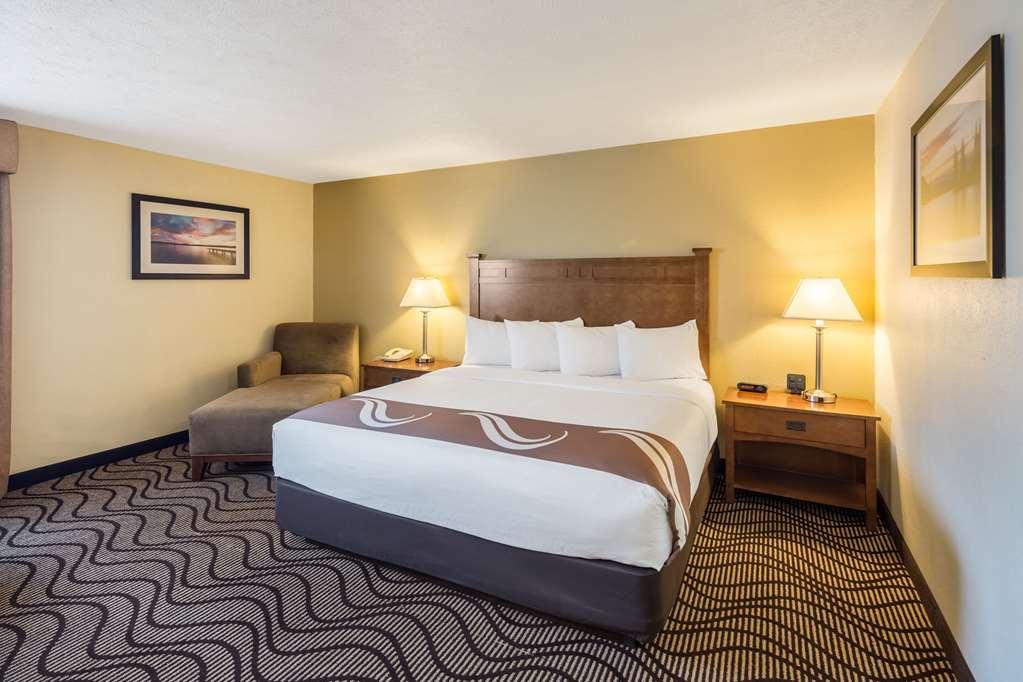 Quality Inn&Suites Coeur d'Alene Rom bilde